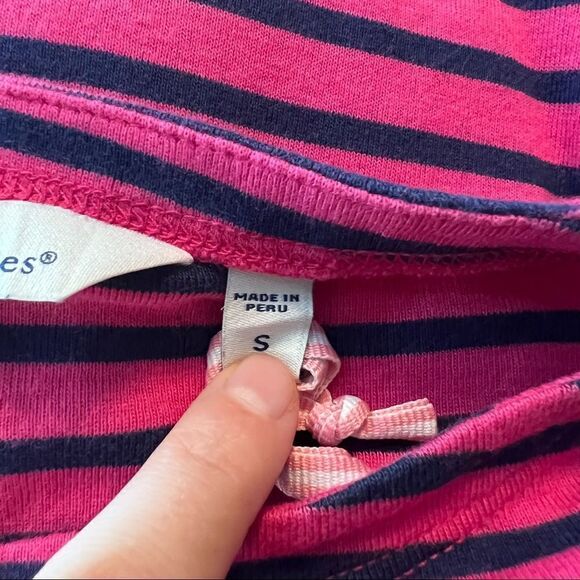 3 for $30! Vineyard vines pink & navy striped tee - Picture 5 of 9